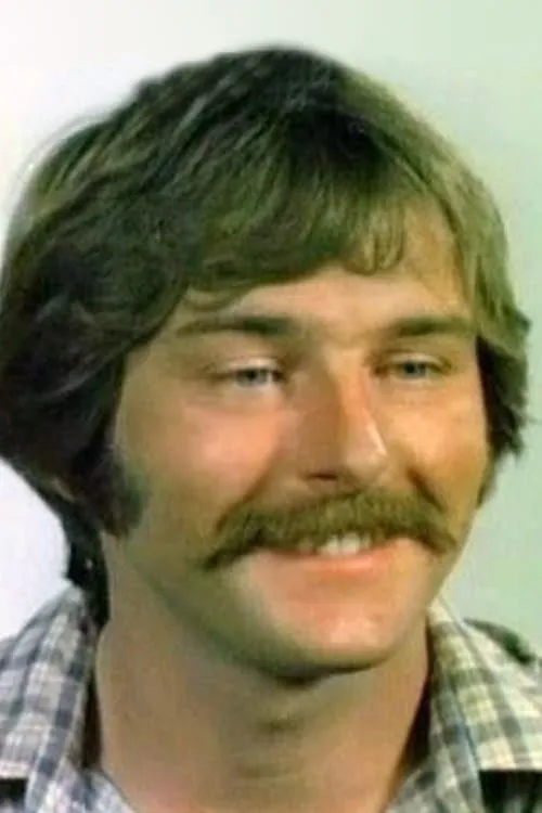 Michael Finn ha trabajado con Ken Kerr en 1 ocasiones