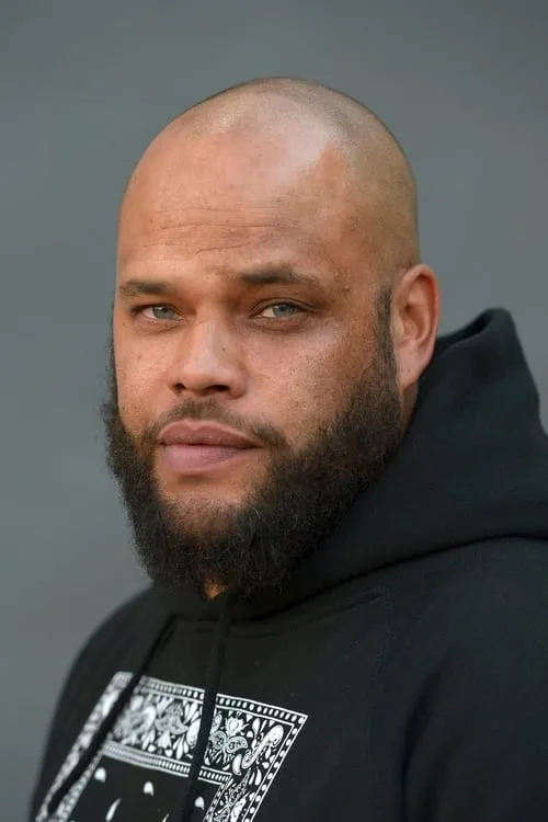 Clemens Legolas Telling ha trabajado con Ken Ring en 1 ocasiones