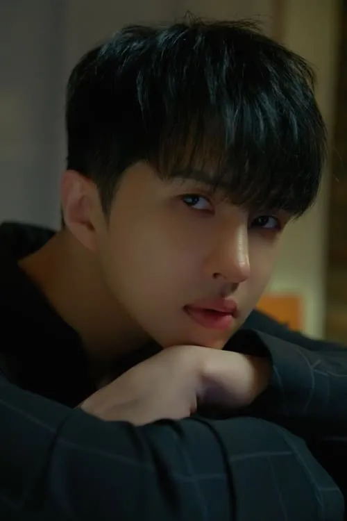 Jung Taek-woon ha trabajado con Ken en 1 ocasiones