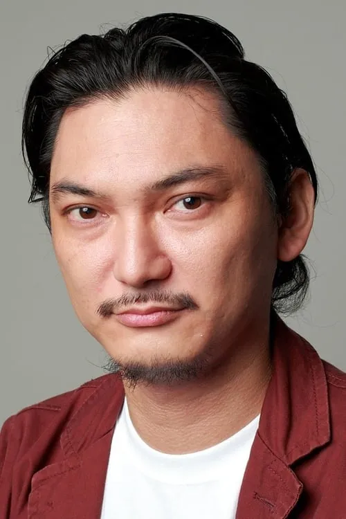 ???? ha trabajado con Kensaku Watanabe en 1 ocasiones