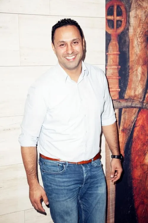 Khalid Kasem — personaje: Host