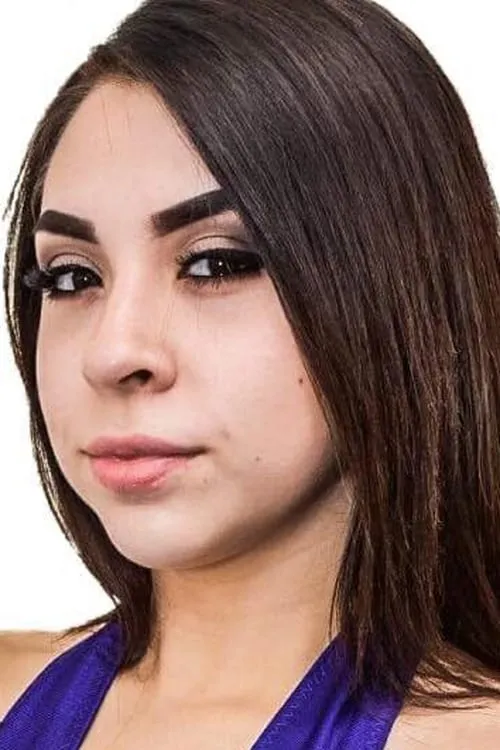 Kiki Vibez interpretando a Kiki Vibez