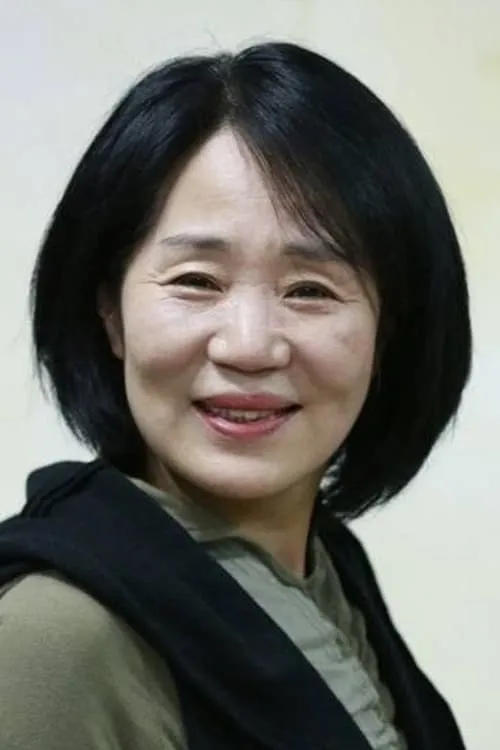 Kim Deok-ju en su biografía y filmografía