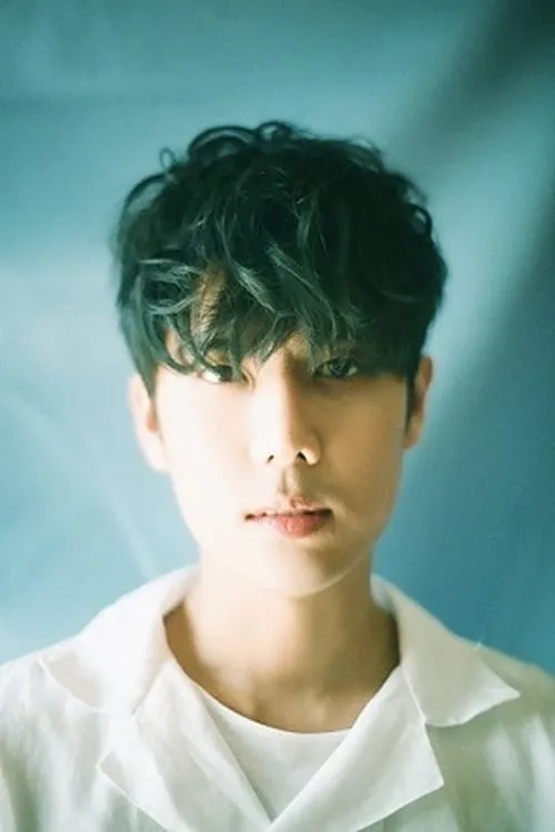 ??? ha trabajado con Kim Kyu-jong en 8 ocasiones