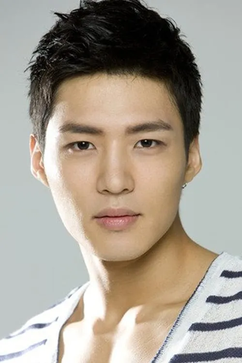 Kim Kyung-nam — personaje: Park Jin-Sung