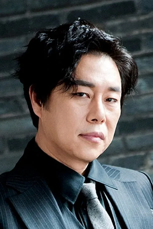 Kim Pub-lae — personaje: Baek Moon-kang