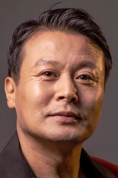 Kim Wang-geun en su biografía y filmografía