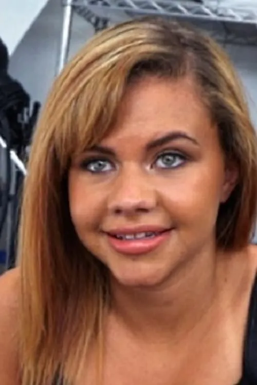 Alex ha trabajado con Kimberlee en 1 ocasiones