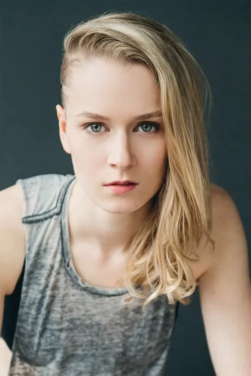 Danielle Bourgon ha trabajado con Kiriana Stanton en 1 ocasiones