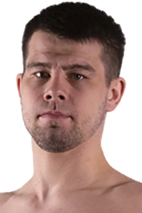 Kirill Fomenkov en su biografía y filmografía