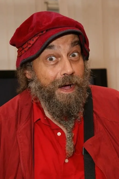 Kirill Miller interpretando a himself