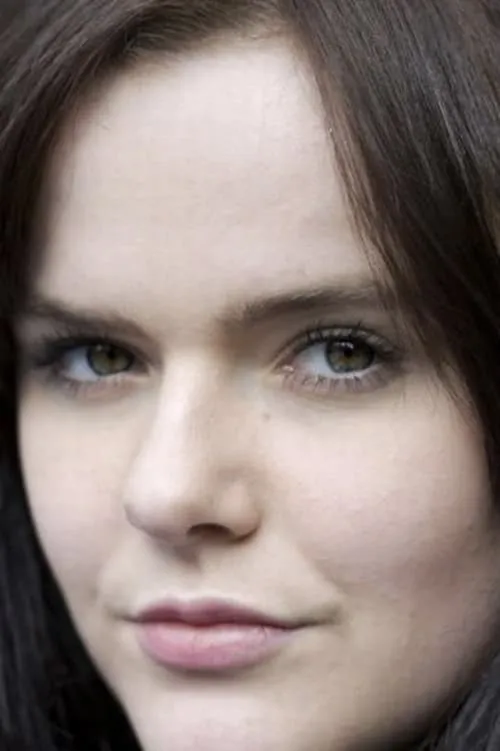 Joshua Haynes ha trabajado con Kirsty Punton en 1 ocasiones