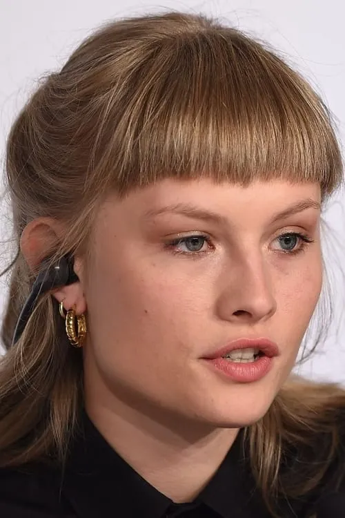 Omaima S. ha trabajado con Klara Kristin en 1 ocasiones