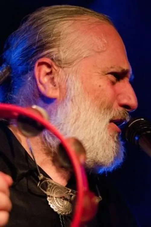 James Mac Gaw ha trabajado con Klaus Blasquiz en 1 ocasiones