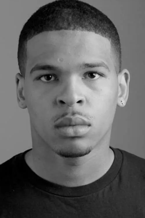 Cosmo Jarvis ha trabajado con Kola Bokinni en 2 ocasiones