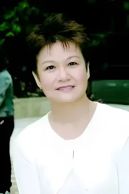 Koon-Lan Law en su biografía y filmografía