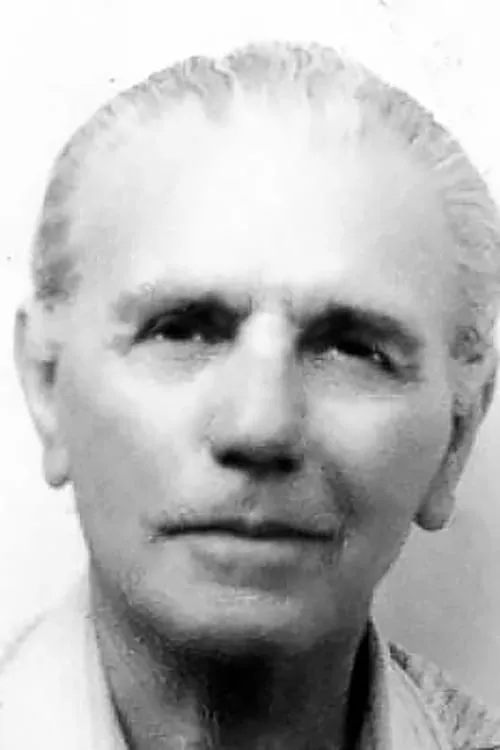 G?????? ?a?ep??? ha trabajado con Kostas Dinos en 1 ocasiones