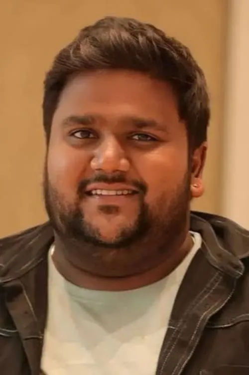 Vignesh Shanmugam ha trabajado con KPY Thidiyan en 1 ocasiones