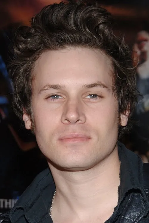 Geneva Carr ha trabajado con Kris Lemche en 2 ocasiones