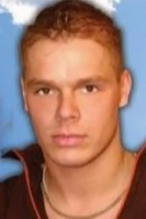 Adrian Winter ha trabajado con Kriss Stahl en 7 ocasiones