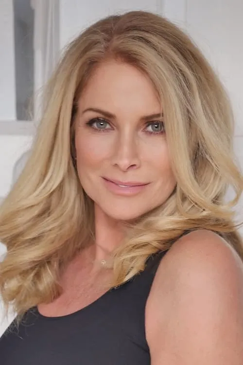 Kristen Jensen interpretando a Sarah Richards