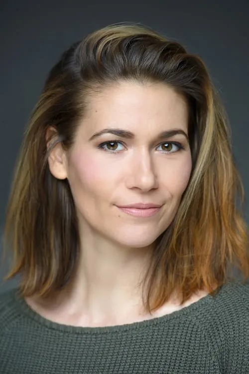 Simon Laperrière ha trabajado con Kristina Sandev en 1 ocasiones