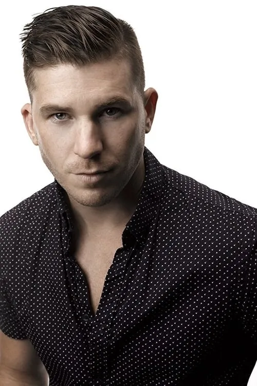 Eddie Hassell ha trabajado con Kristopher Higgins en 1 ocasiones