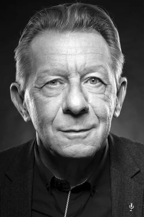 Krzysztof Kuliński en su biografía y filmografía