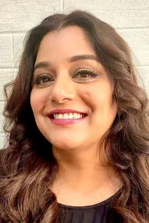 Siddharth Chandekar ha trabajado con Kshitee Jog en 2 ocasiones