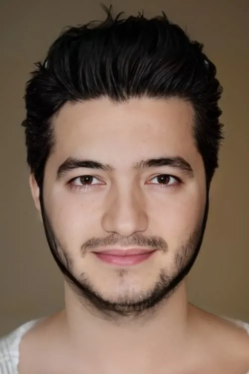 Hazel Çamlidere ha trabajado con Kubilay Güleçoğlu en 1 ocasiones