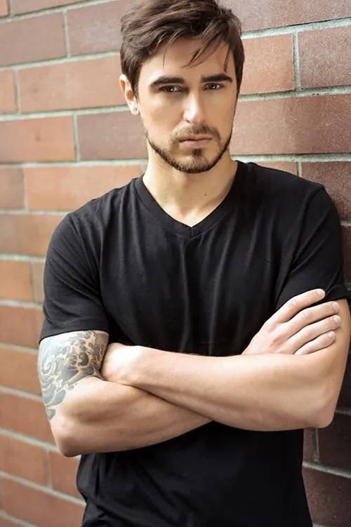 Michael Kruse-Dahl ha trabajado con Kyle Glenn Thomas en 1 ocasiones