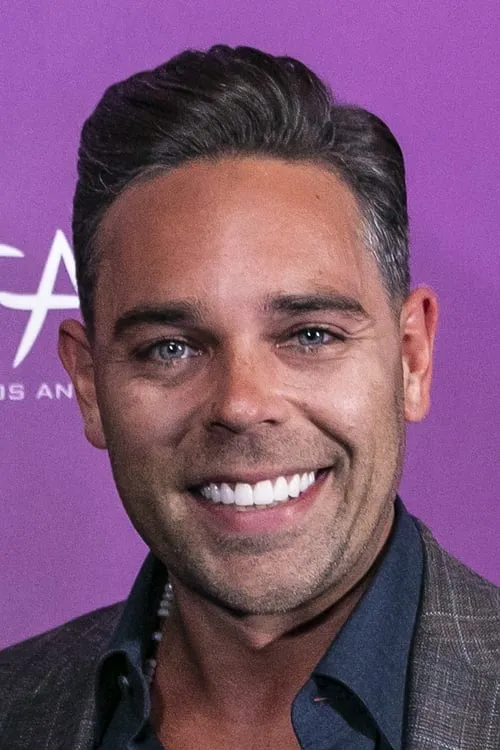 Robert Davi ha trabajado con Kyle Stefanski en 4 ocasiones