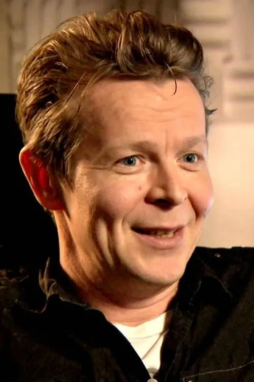 Kyösti Väntänen interpretando a Petri