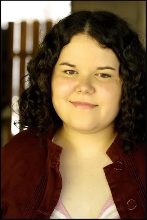 L.A. Calkins interpretando a Rose