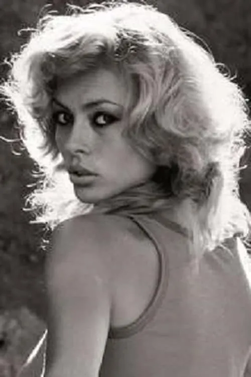 Hazel O'Connor ha trabajado con Lalla Dean en 2 ocasiones