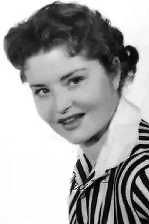 Laly del Amo interpretando a Cándida