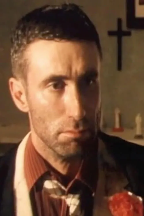 Ray Marshall ha trabajado con Lance Curtis en 2 ocasiones