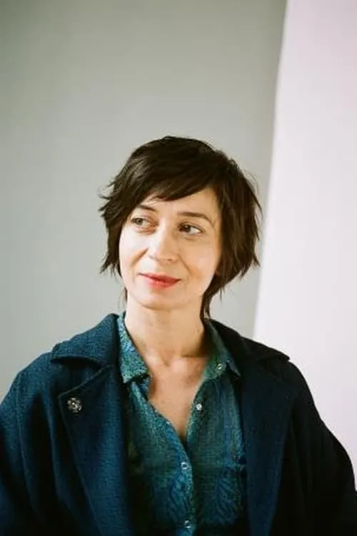 Láng Annamária interpretando a 