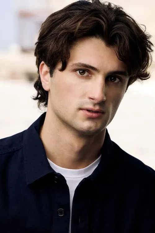 Noah Crandell ha trabajado con Larson Rainier en 1 ocasiones