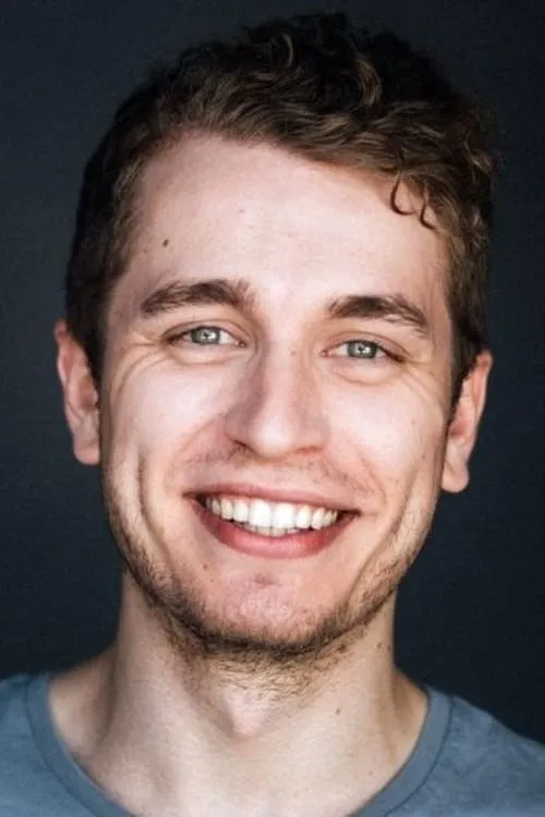 László Branko Breiding interpretando a Tobi Engel