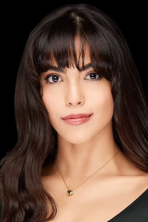 Laura Rosguer interpretando a Vivi Serrano