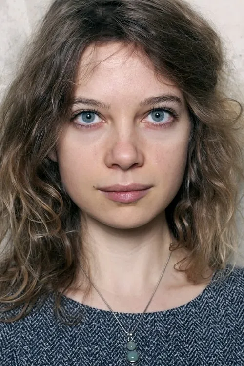 Simon Guélat ha trabajado con Laura Tuillier en 1 ocasiones