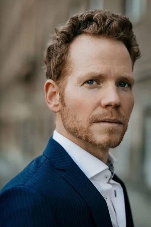 Issam Bou Khaled ha trabajado con Laurens Walter en 1 ocasiones