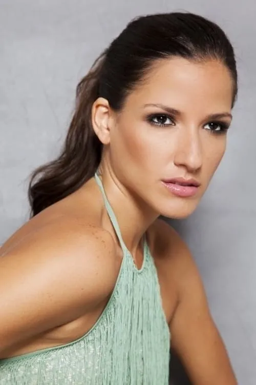 Monique Storch ha trabajado con Lazuli Galvão en 1 ocasiones