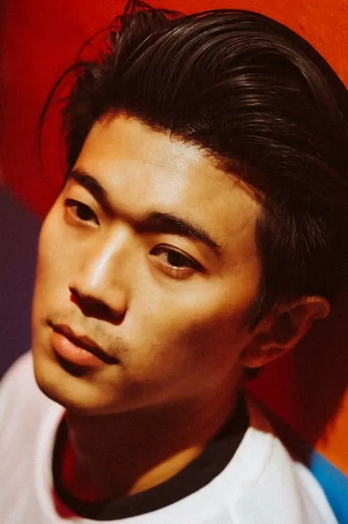 H?ng Ðào ha trabajado con Lê Công Hoàng en 1 ocasiones