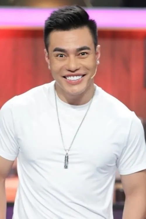 Ng?c Giàu ha trabajado con Lê Dương Bảo Lâm en 1 ocasiones