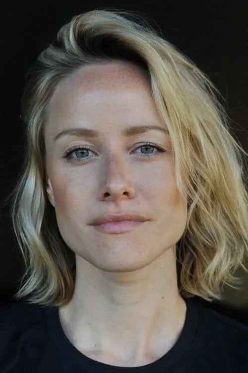 Lea Louisa Wolfram — personaje: Laura Brunner