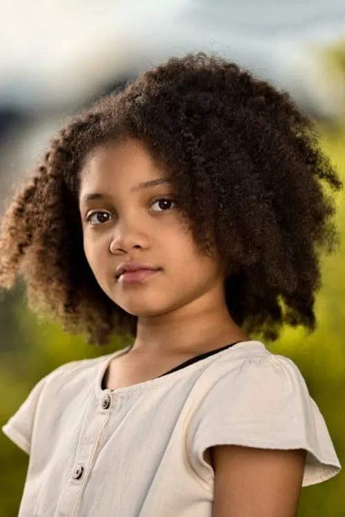 Leah Brady — personaje: Little Mae