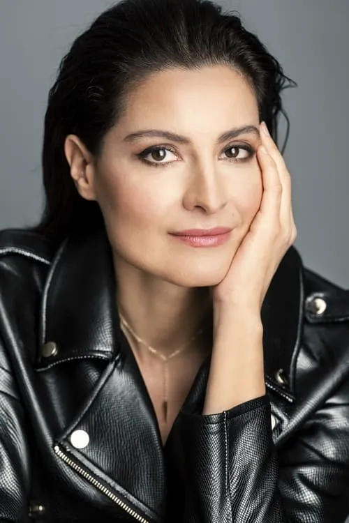 Xabier Deive ha trabajado con Ledicia Sola en 2 ocasiones