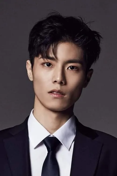 Ayesha Kanga ha trabajado con Lee Jae Hyeong en 1 ocasiones